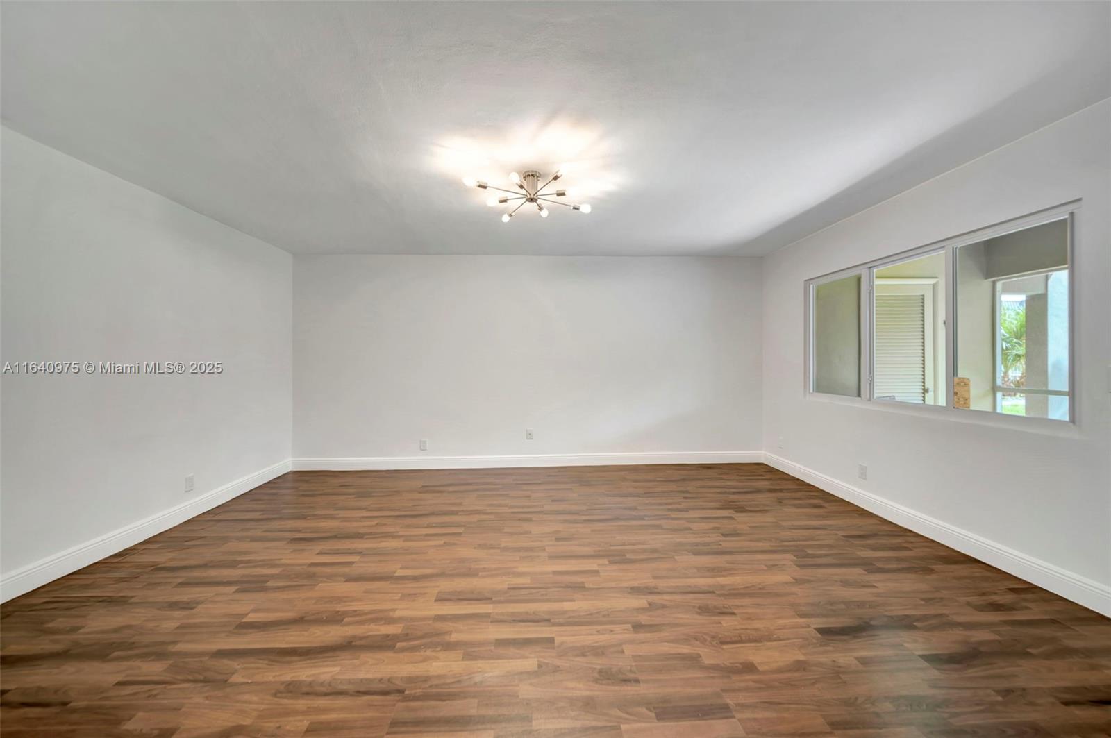 PARADISE BY THE SEA CONDO - Residential
