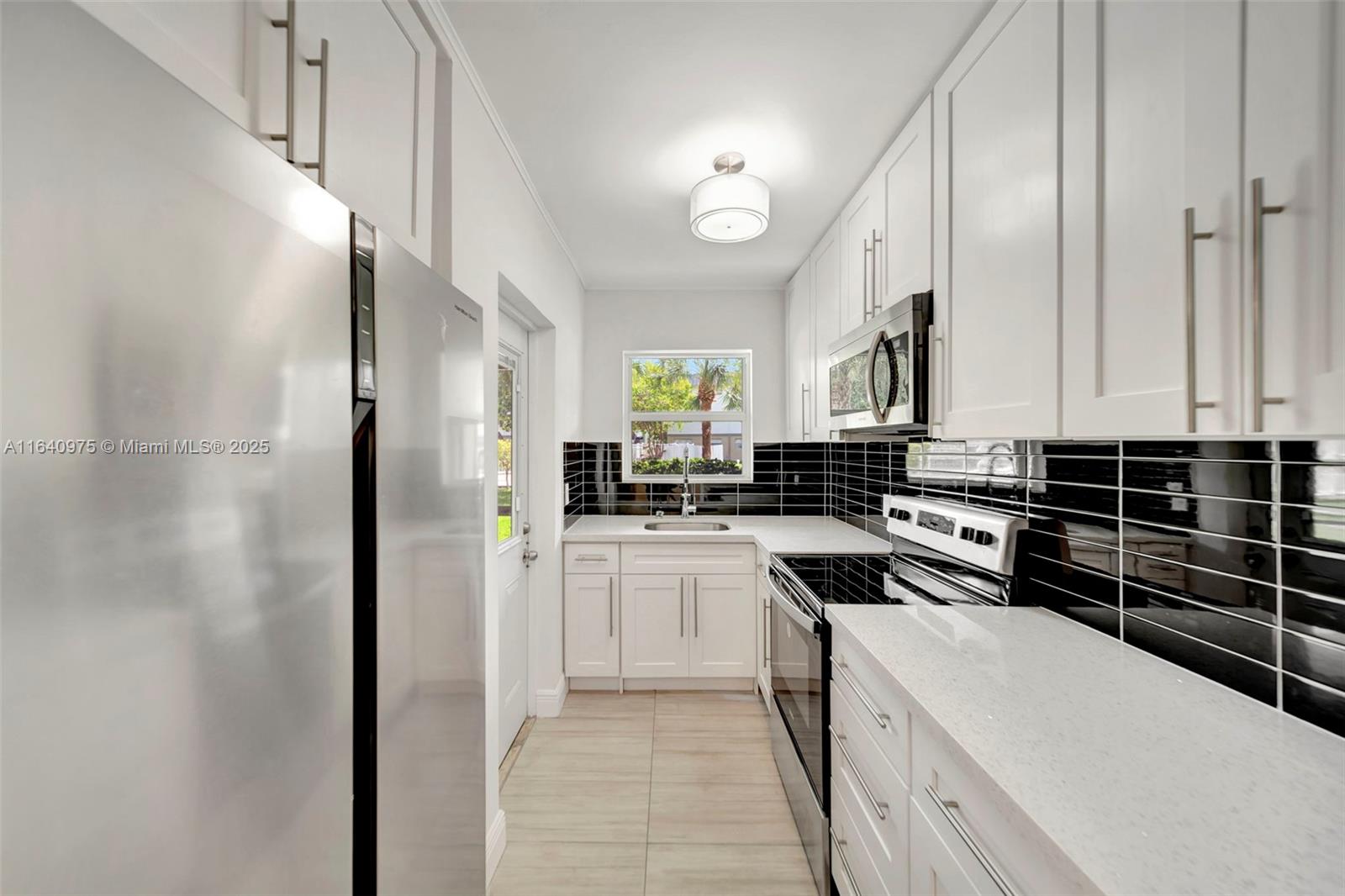 PARADISE BY THE SEA CONDO - Residential