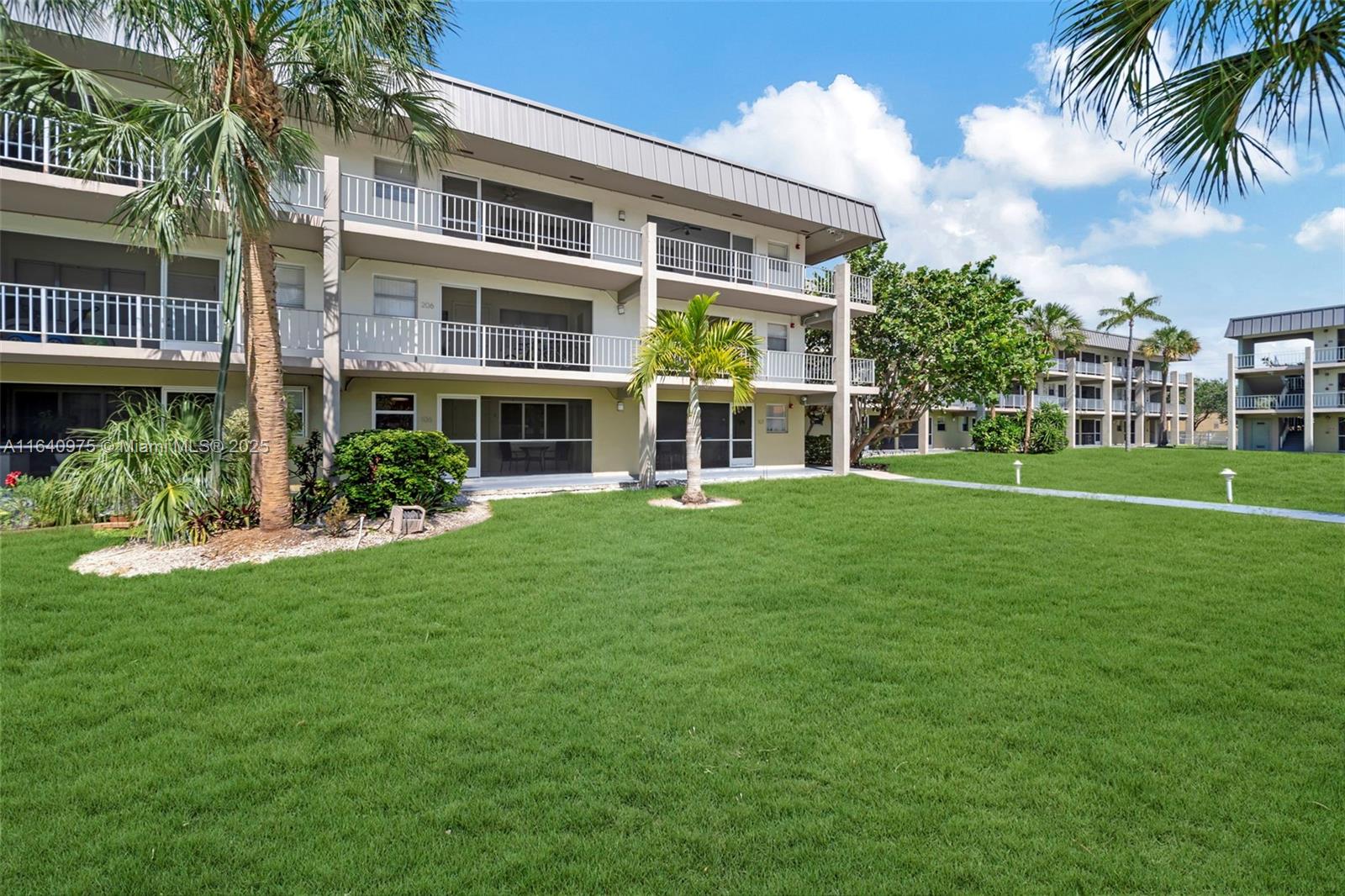 PARADISE BY THE SEA CONDO - Residential