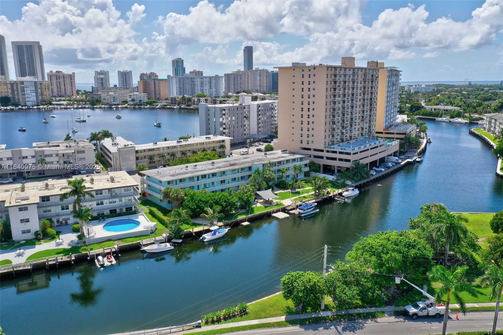 PARADISE BY THE SEA CONDO - Residential