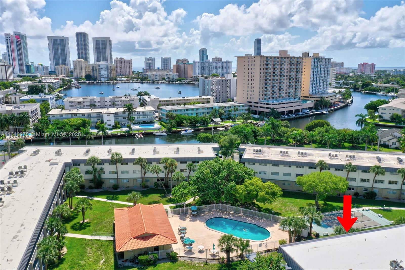 PARADISE BY THE SEA CONDO - Residential