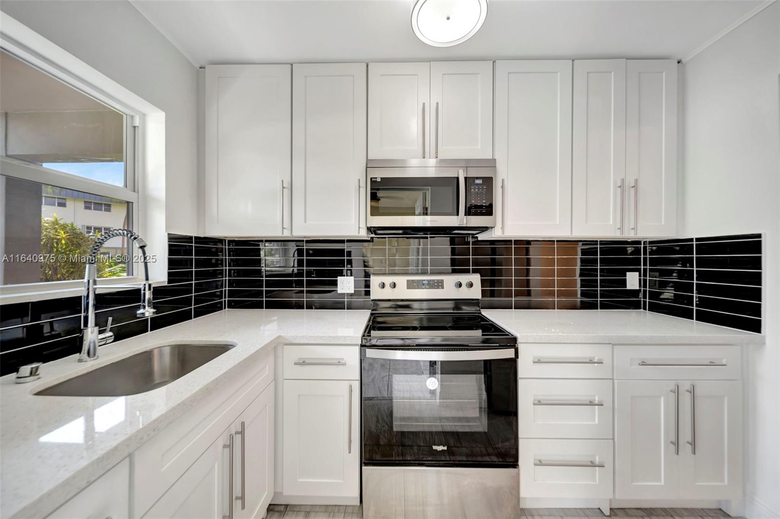 PARADISE BY THE SEA CONDO - Residential