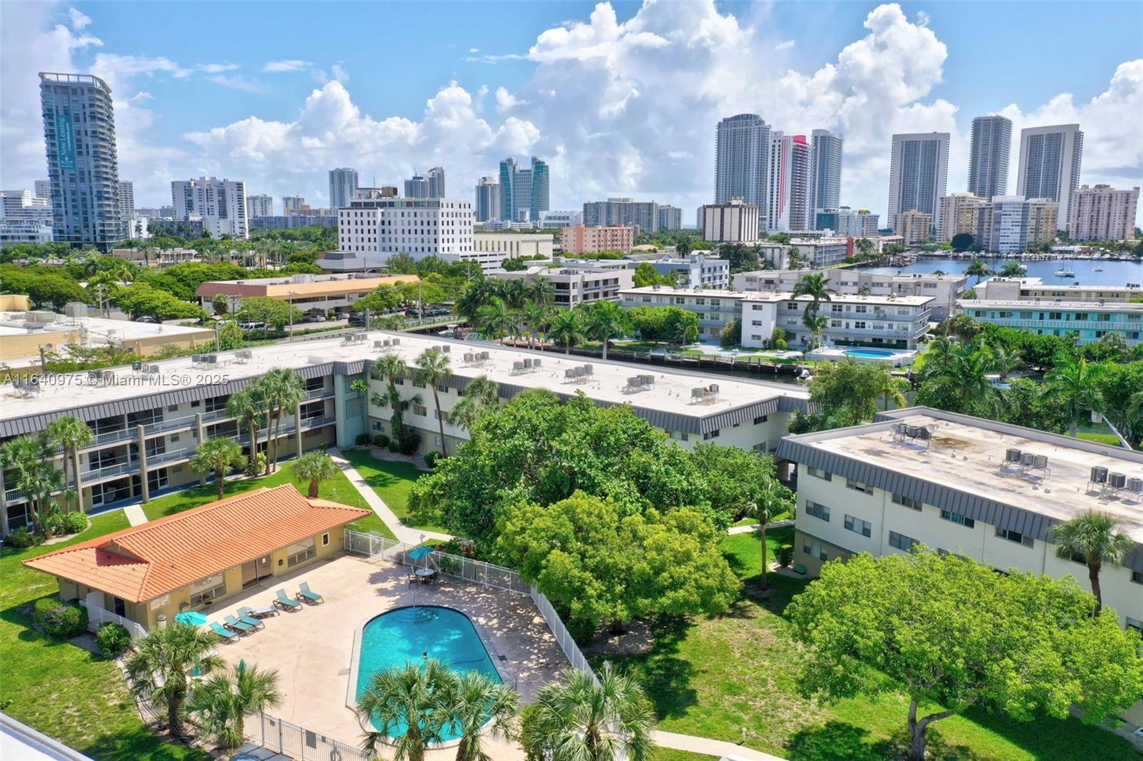 PARADISE BY THE SEA CONDO - Residential