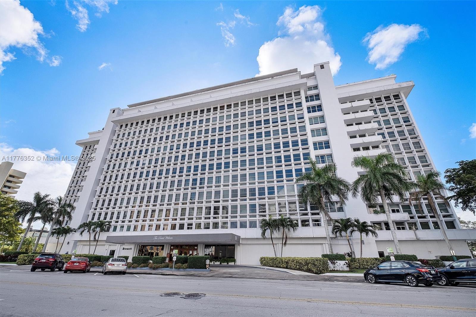 Property for Sale at 700 Biltmore Way 402, Coral Gables, Broward County, Florida - Bedrooms: 1 
Bathrooms: 1  - $364,900