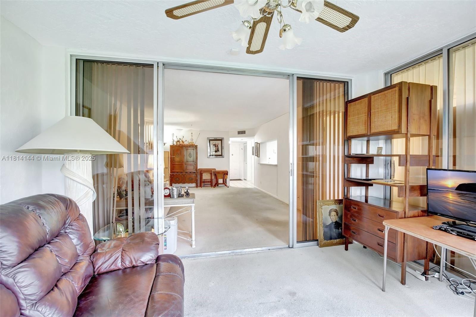 CONDO 8 OF SABAL PALM - Residential