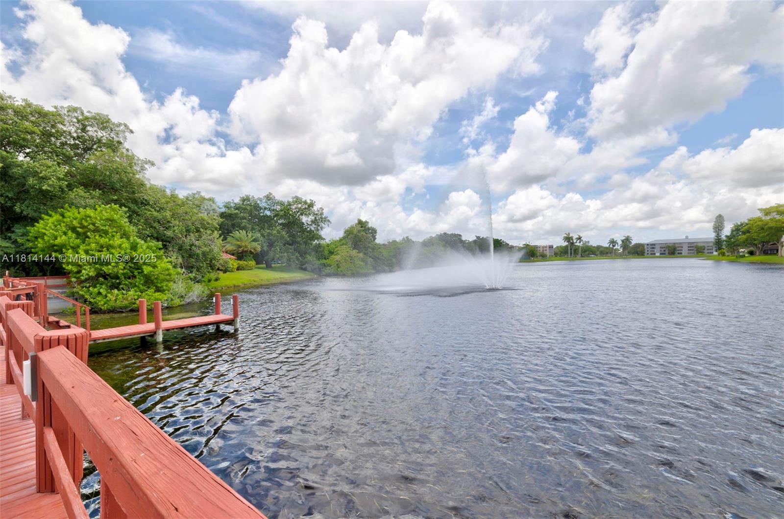 CONDO 8 OF SABAL PALM - Residential