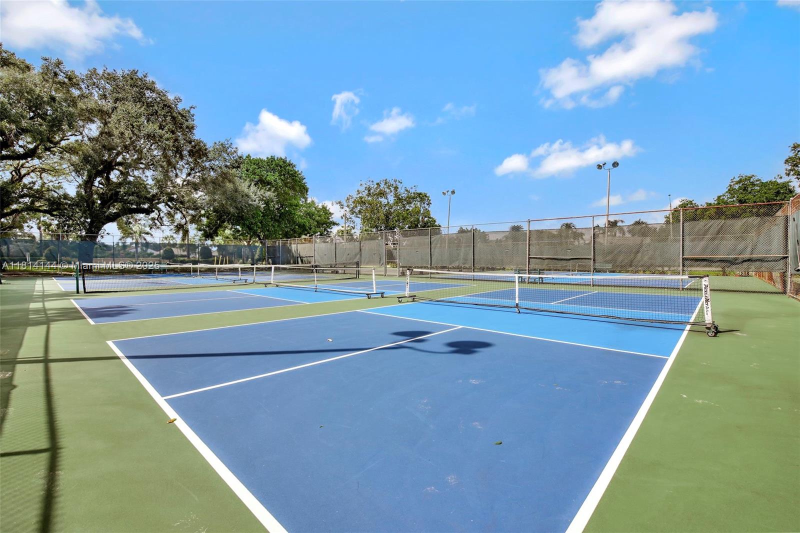 CONDO 8 OF SABAL PALM - Residential