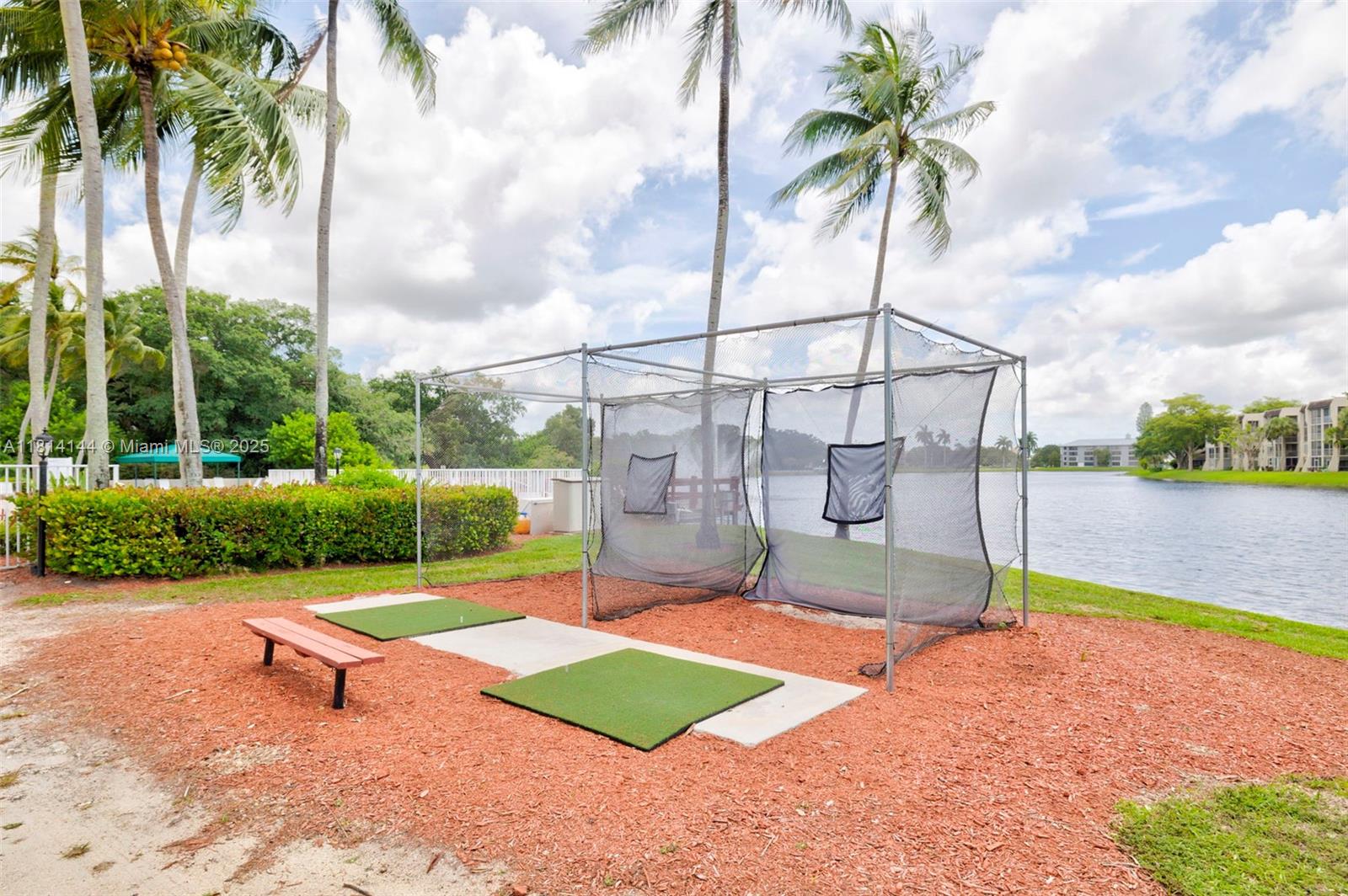 CONDO 8 OF SABAL PALM - Residential