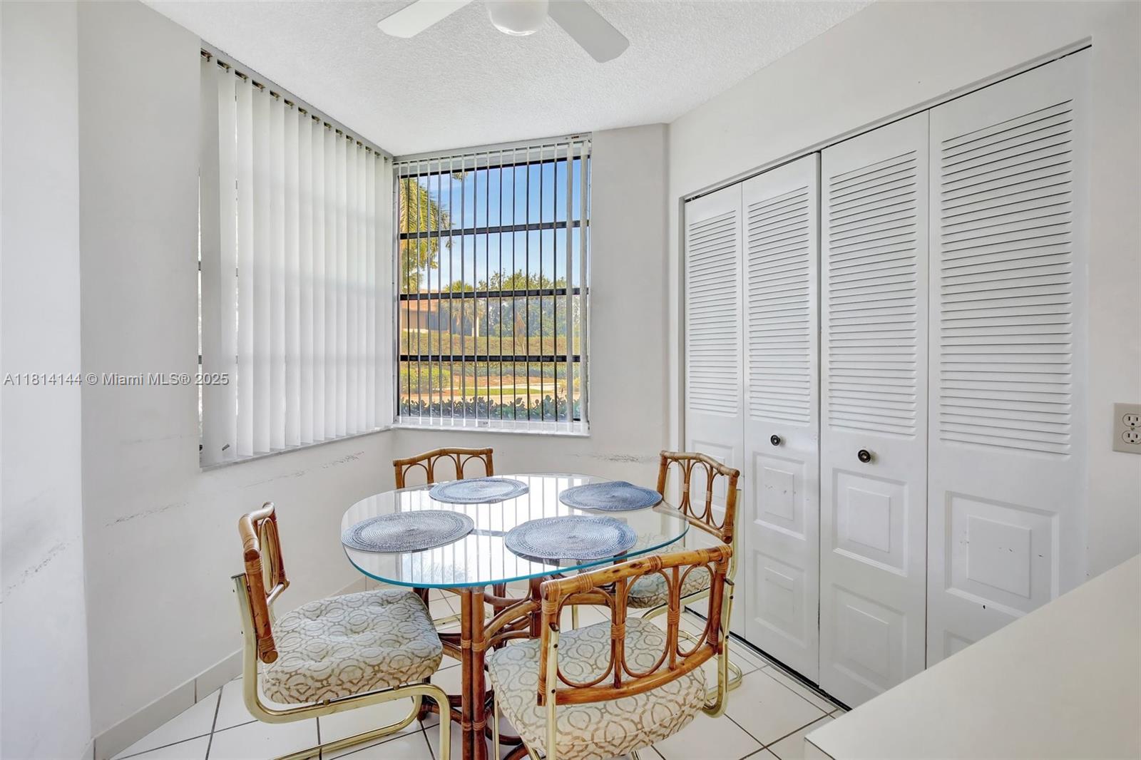 CONDO 8 OF SABAL PALM - Residential