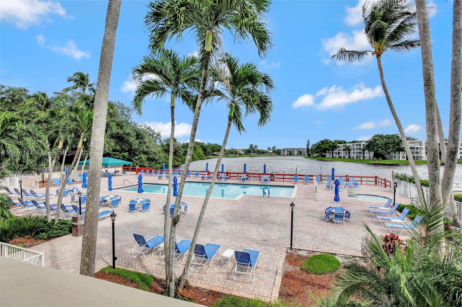 CONDO 8 OF SABAL PALM - Residential