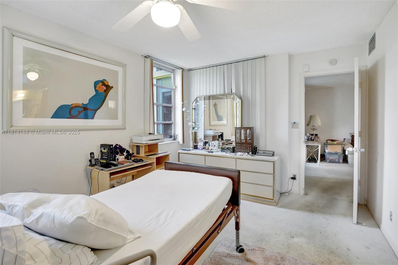 CONDO 8 OF SABAL PALM - Residential