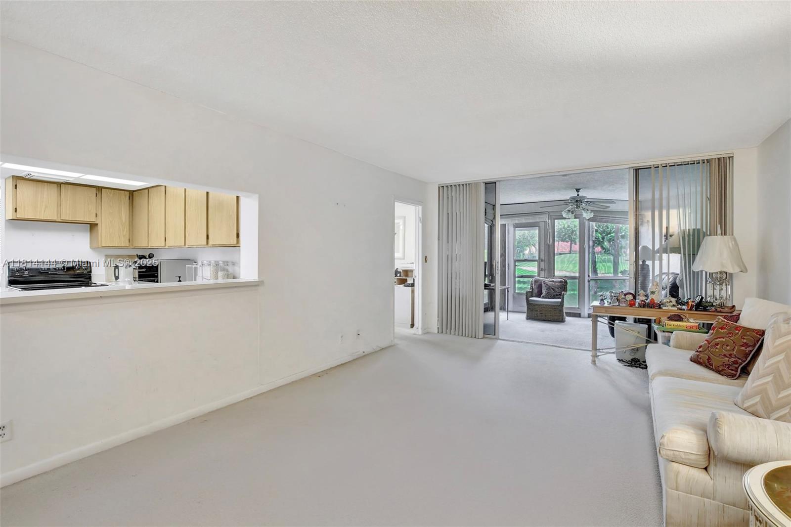 CONDO 8 OF SABAL PALM - Residential