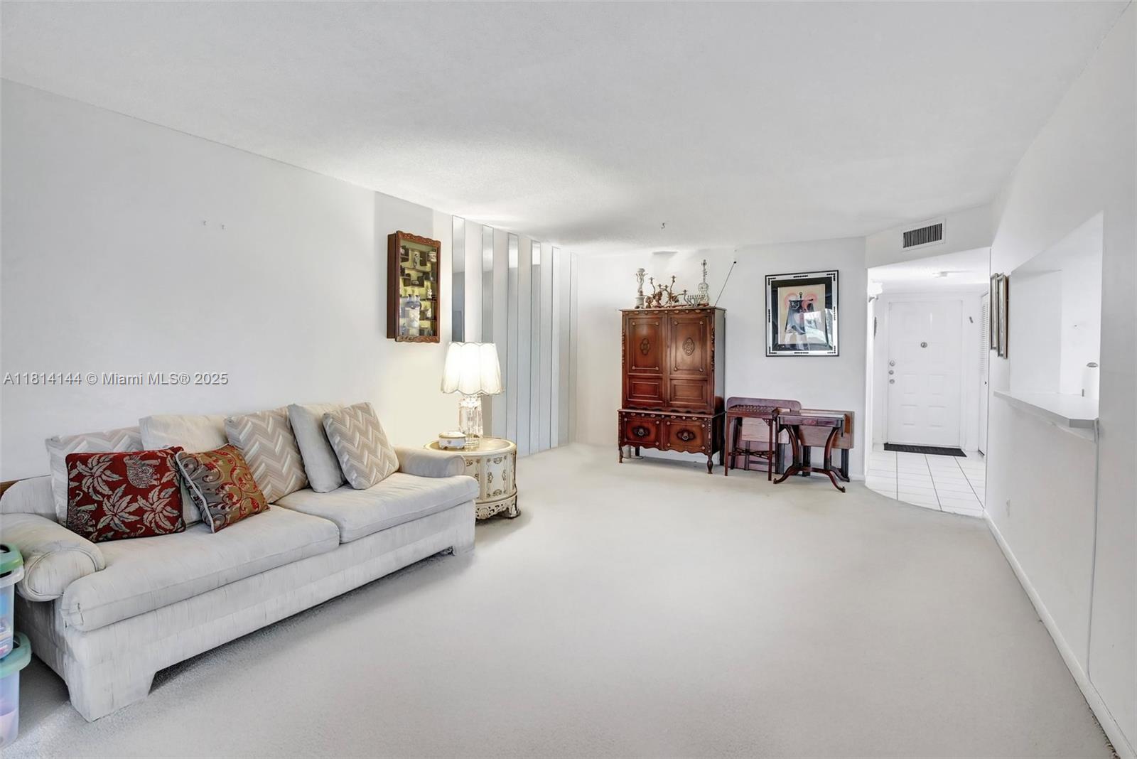 CONDO 8 OF SABAL PALM - Residential