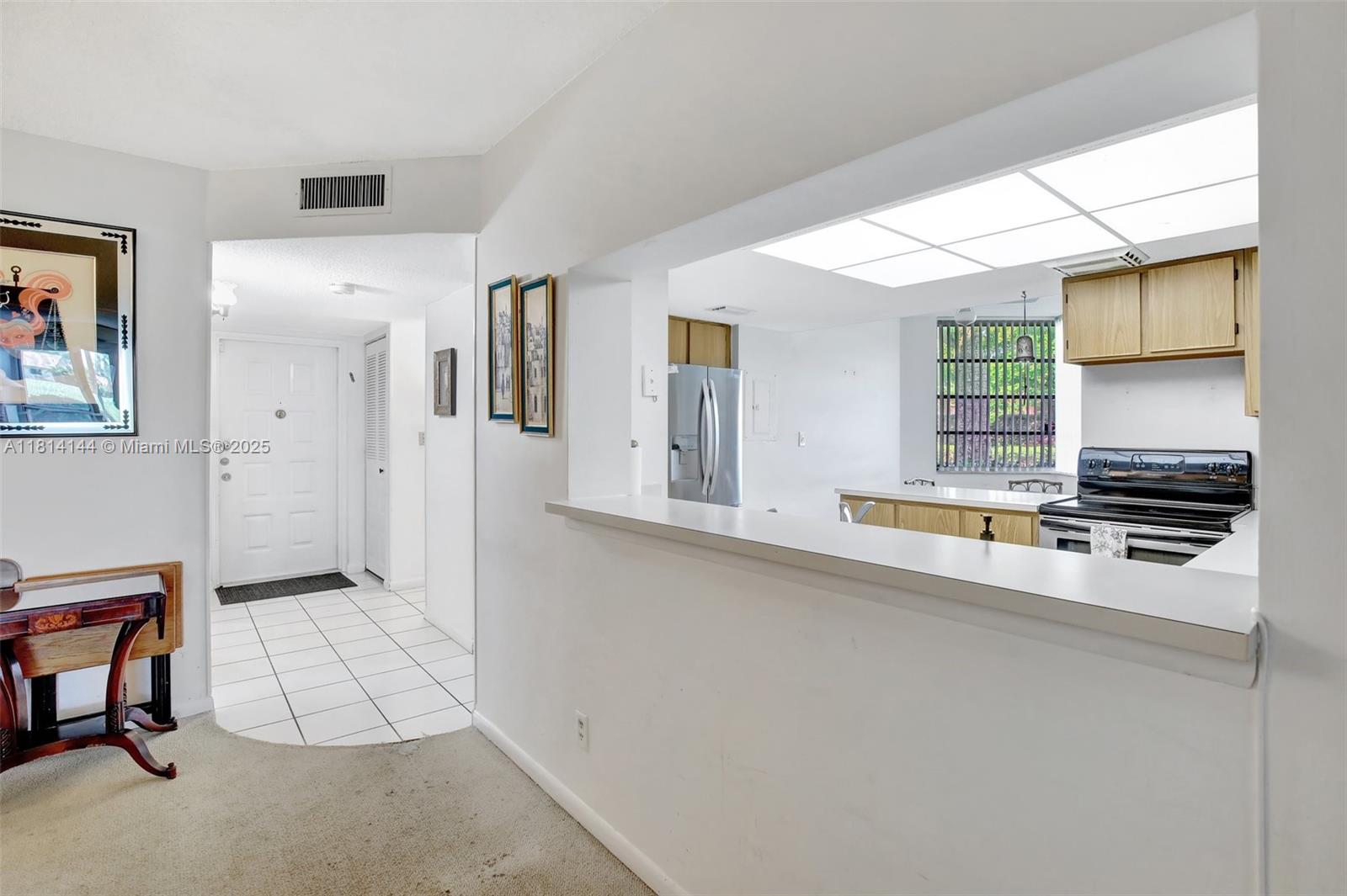 CONDO 8 OF SABAL PALM - Residential