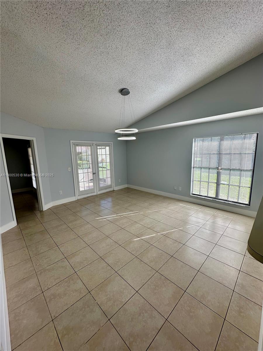 WOODSTREAM - Residential Lease