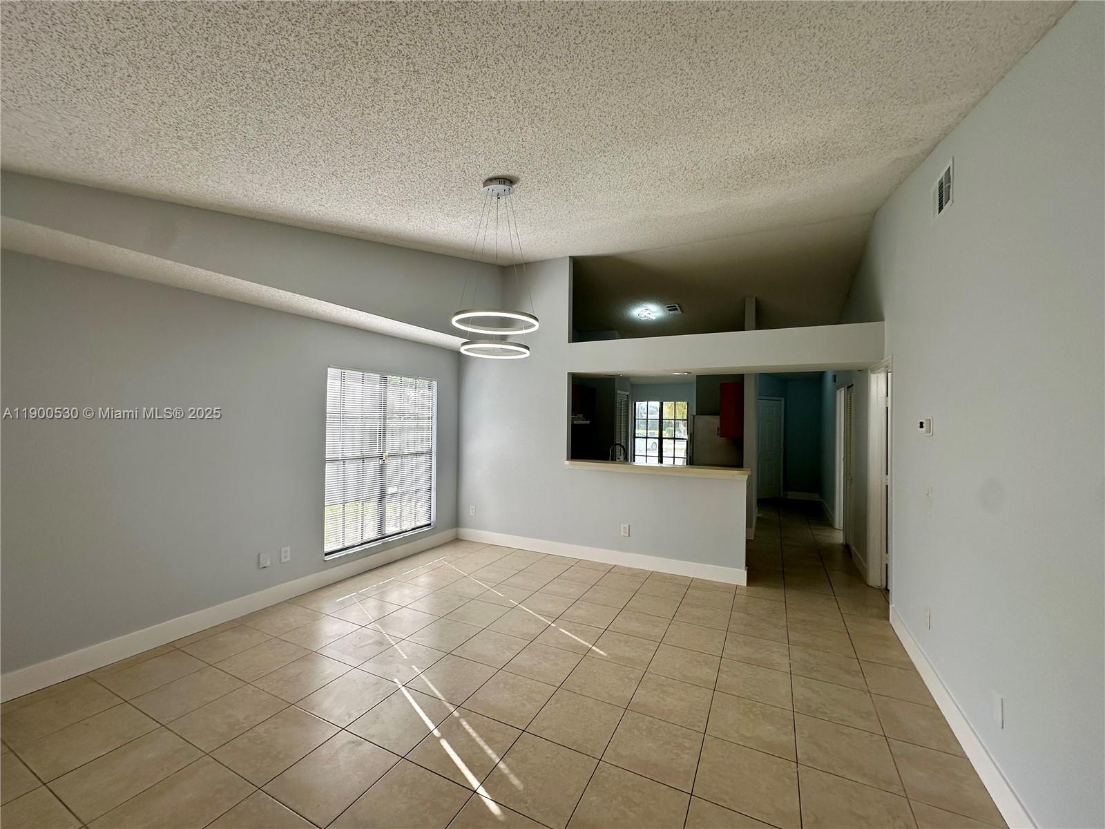 WOODSTREAM - Residential Lease