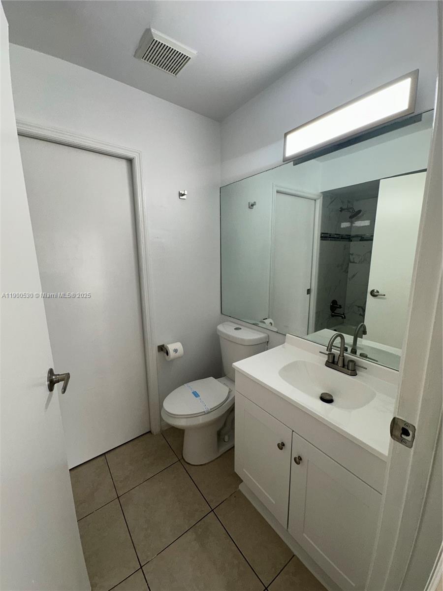WOODSTREAM - Residential Lease