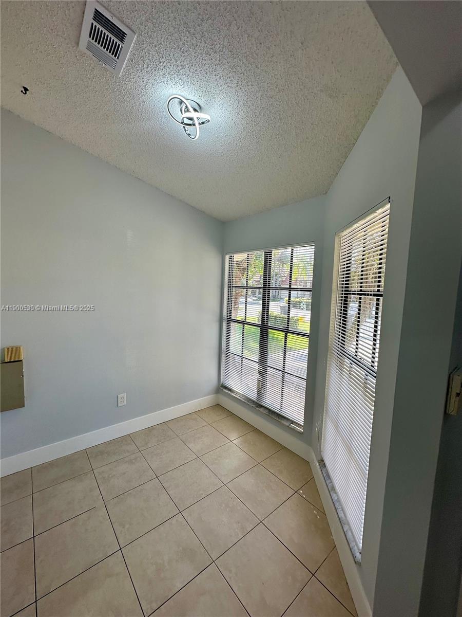 WOODSTREAM - Residential Lease