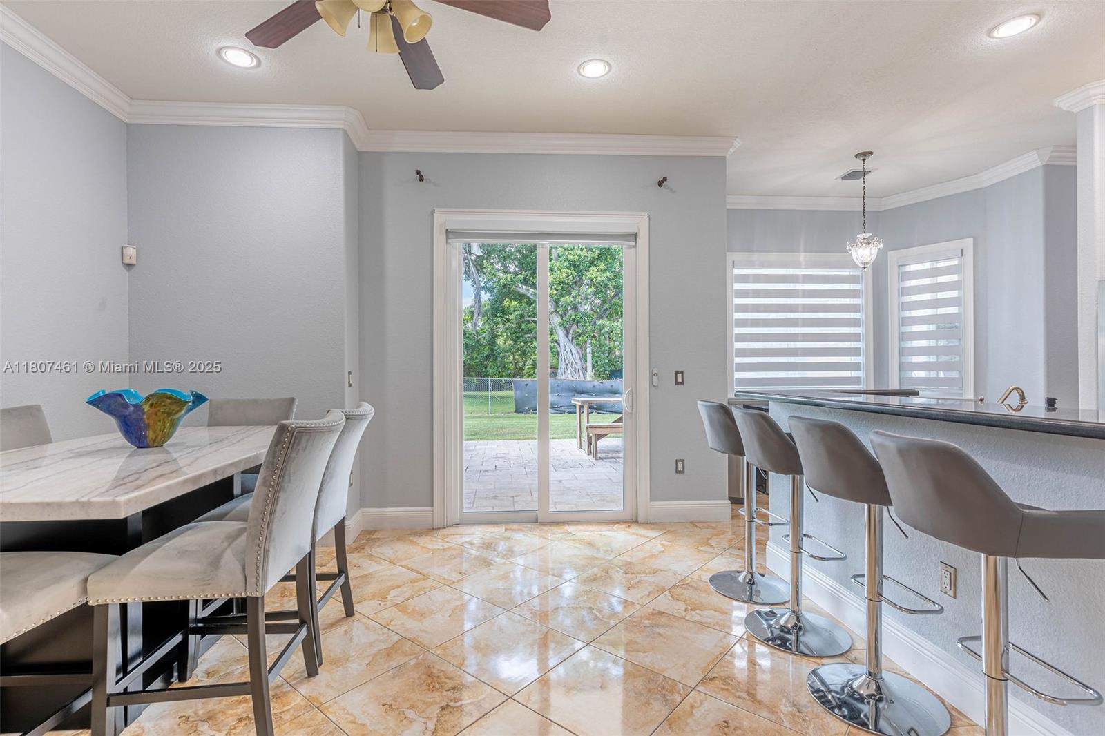 OLD COUNTRY ROAD ESTATES - Residential