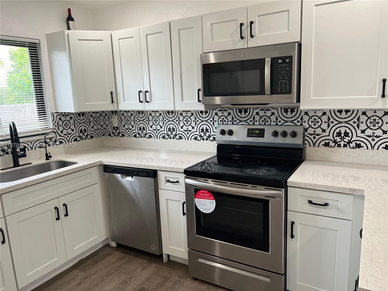 WEST CARVER RANCHES ADD N - Residential