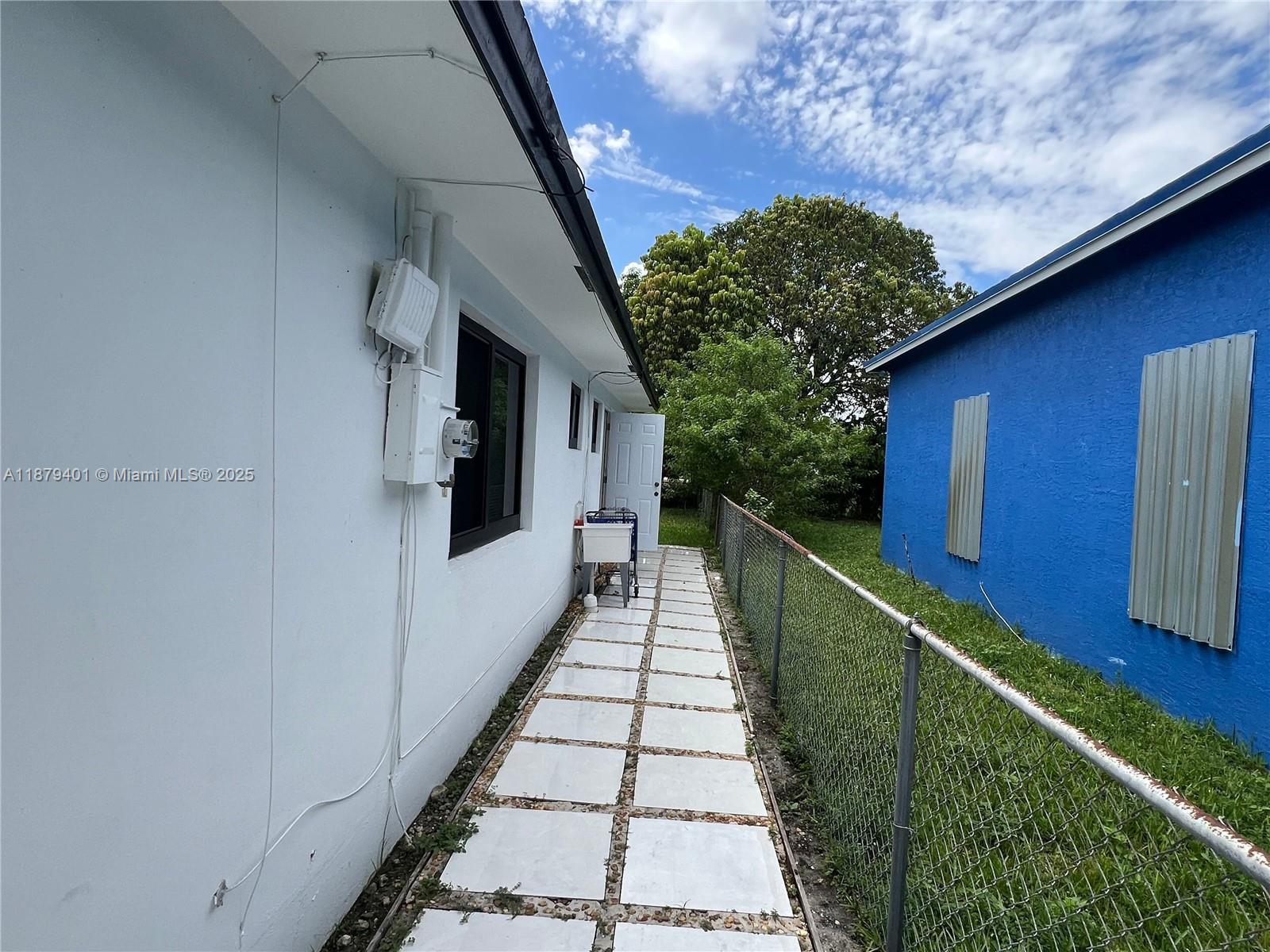 WEST CARVER RANCHES ADD N - Residential