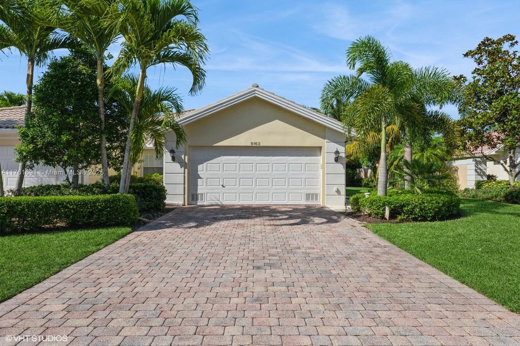 Photo of 8163 Montserrat Pl, Wellington, FL 33414 (MLS # A11761691)
