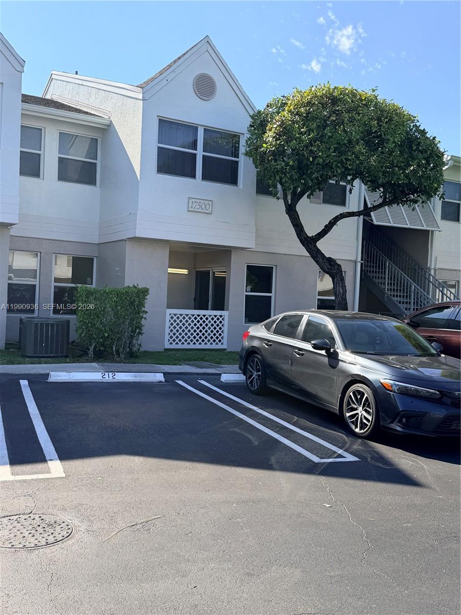 ANTIGUA AT CNTRY CLUBOF M - Residential Lease