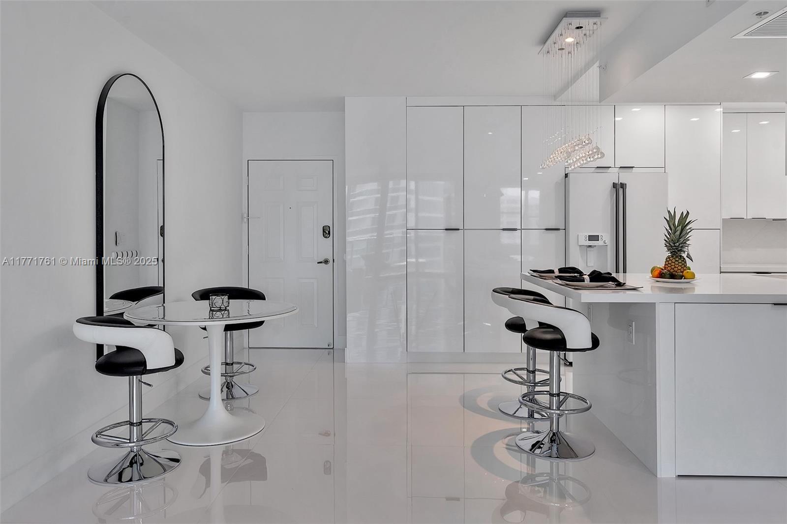 WAVE CONDO - Residential Lease