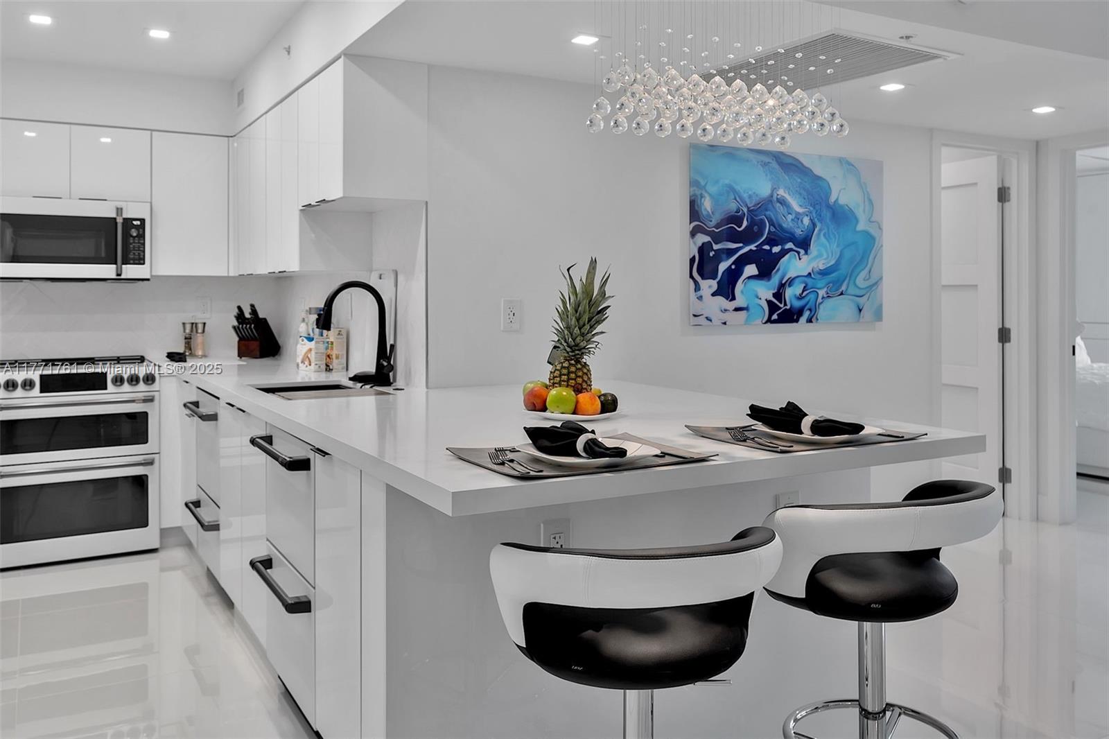 2501 S Ocean Dr 1515