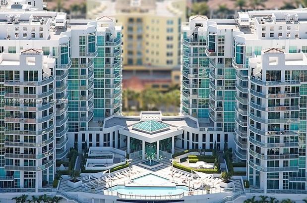 Experience MODERN LUXURY in this Beautiful 2/2 condo,Fully Furnished, w/split floor plan in Boutique Waterfront Condo with travertine floors, large balcony, SS appliances, granite countertops, Washer & Dryer,5 stars amenities such as pool, jacuzzi, kids play area, gym, sauna,massage rooms, conference room, 24/7 security, valet and Marina (boat slips for rent upon availability), storage, 2 COVERED PARKINGS ! Perfect location, close to stores ,restaurants,the Aventura Mall and walking distance to Aventura Charter School.