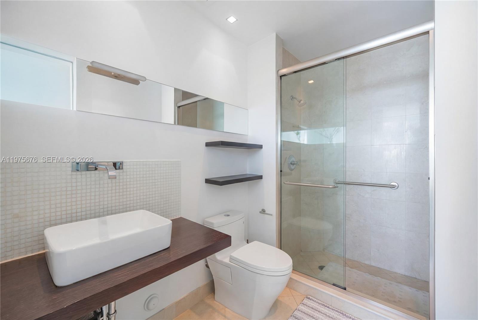 CONTINUUM ON SOUTH BEACH - Residential