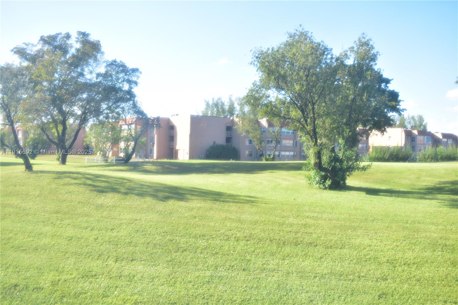 SUNRISE LAKES 135 CONDO - Residential