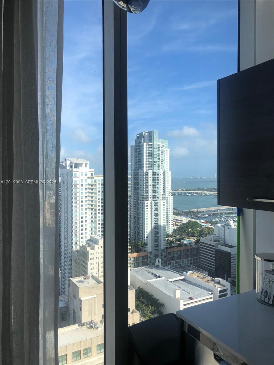 CENTRO CONDO - Residential