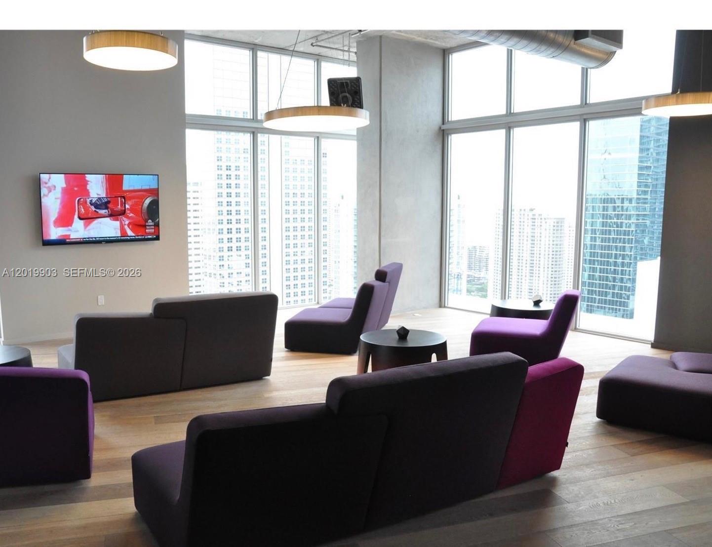CENTRO CONDO - Residential