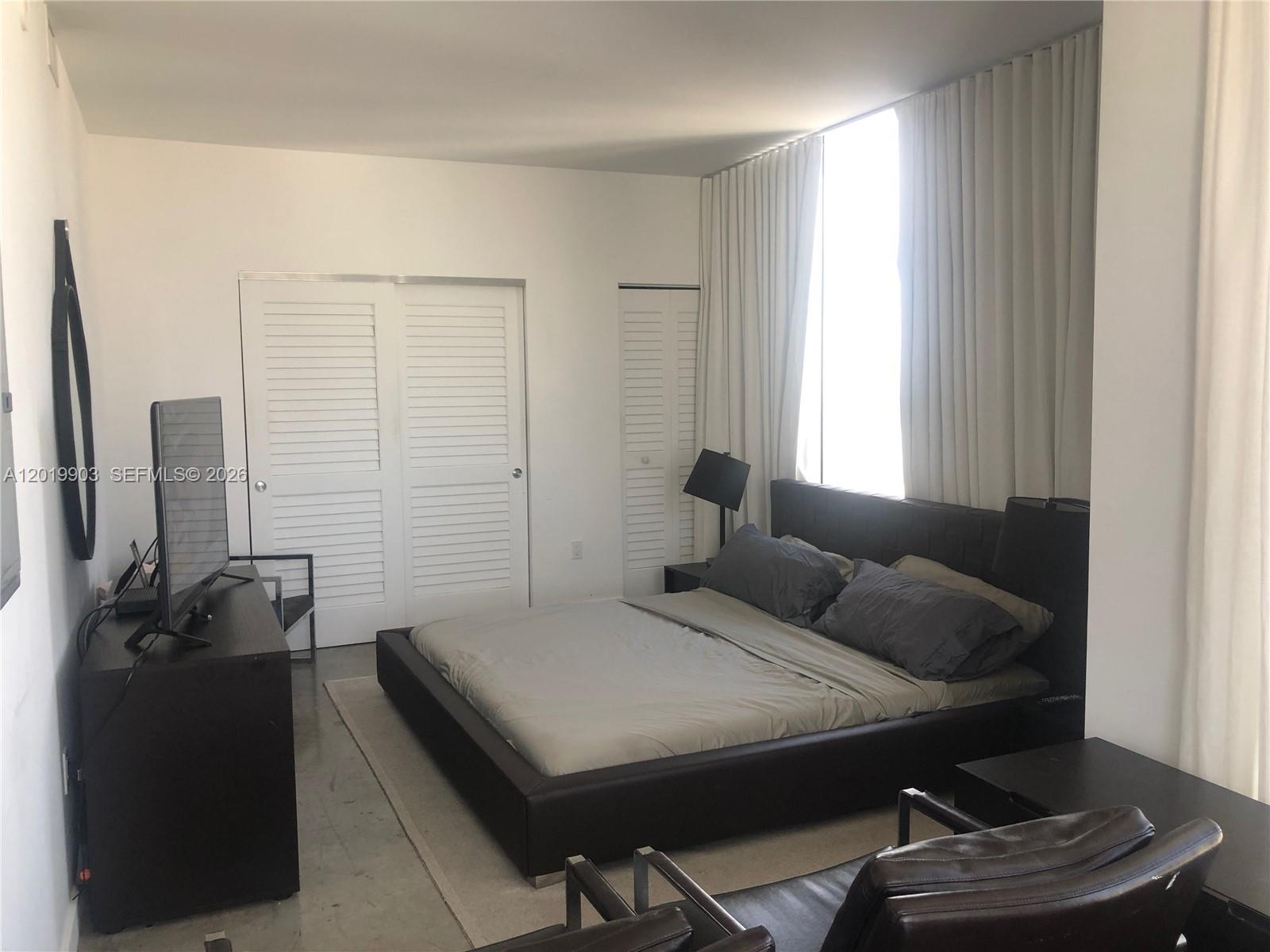 CENTRO CONDO - Residential