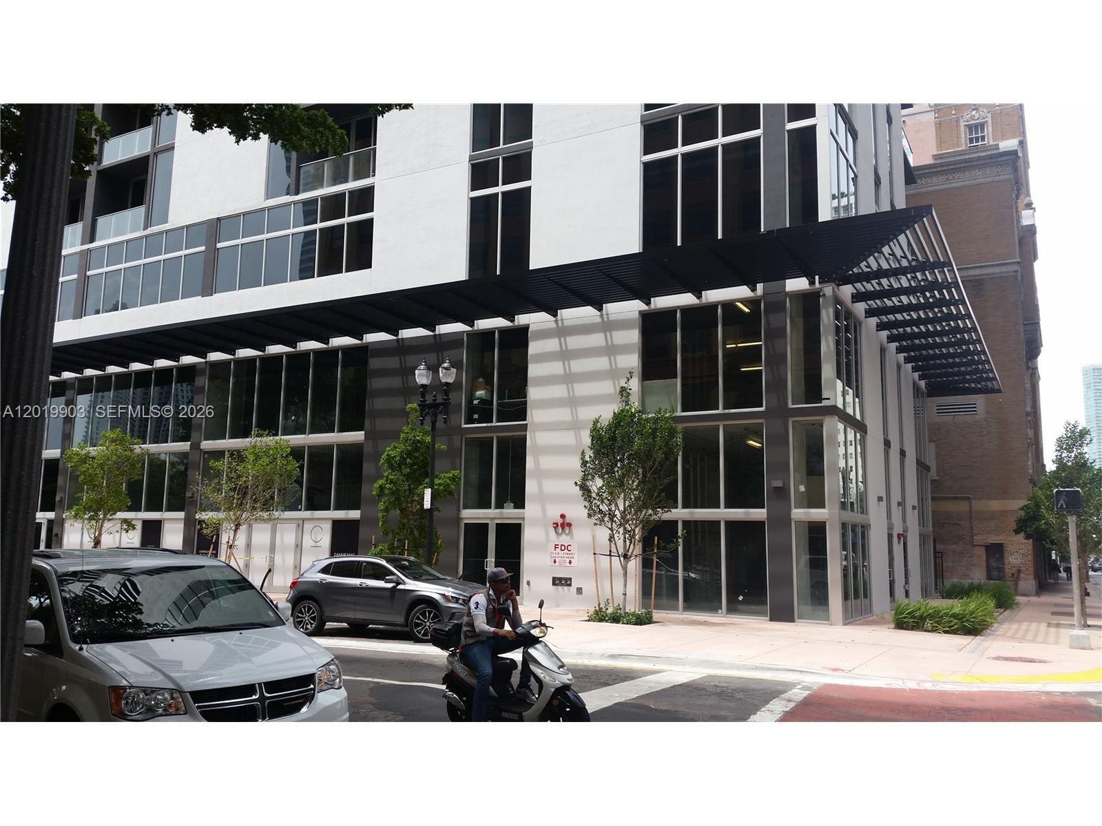 CENTRO CONDO - Residential