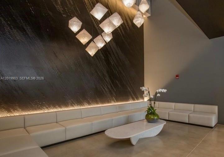 CENTRO CONDO - Residential