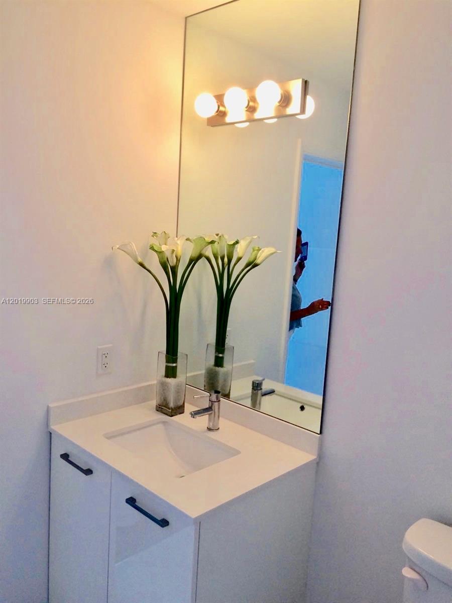 CENTRO CONDO - Residential