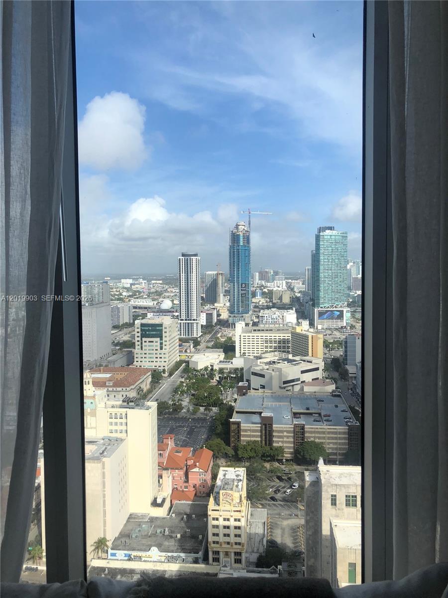 CENTRO CONDO - Residential
