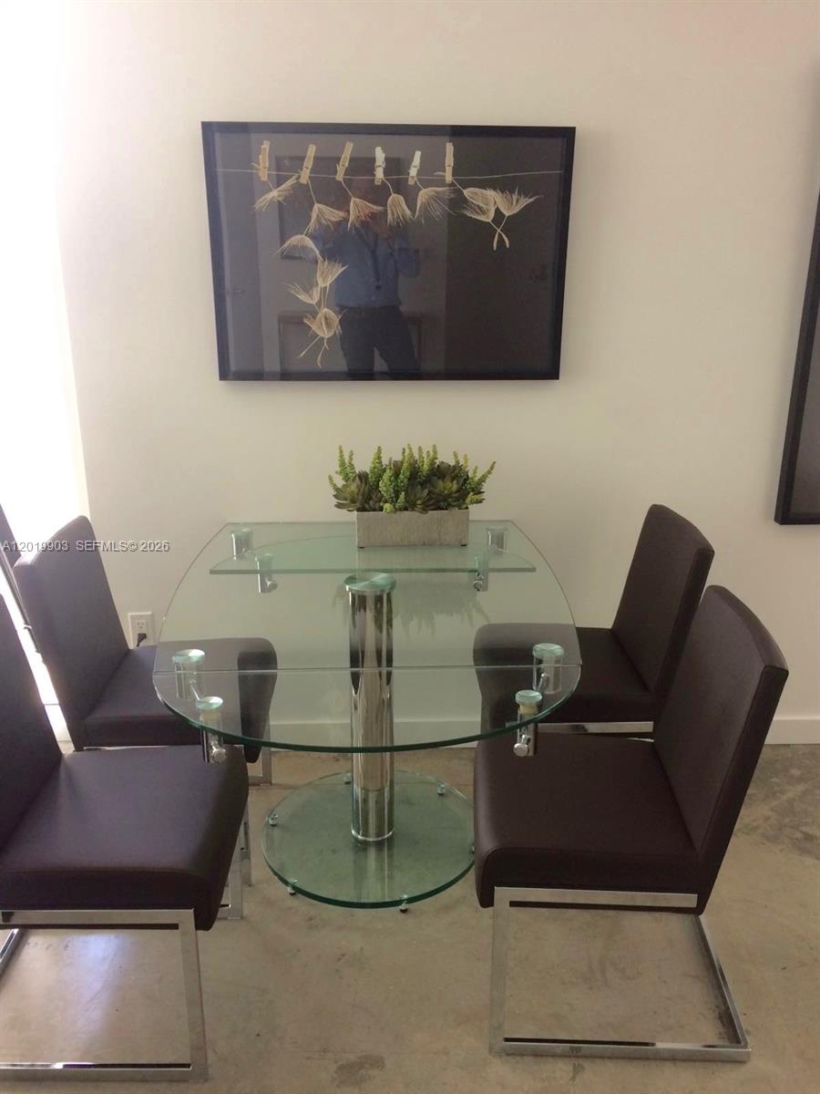 CENTRO CONDO - Residential