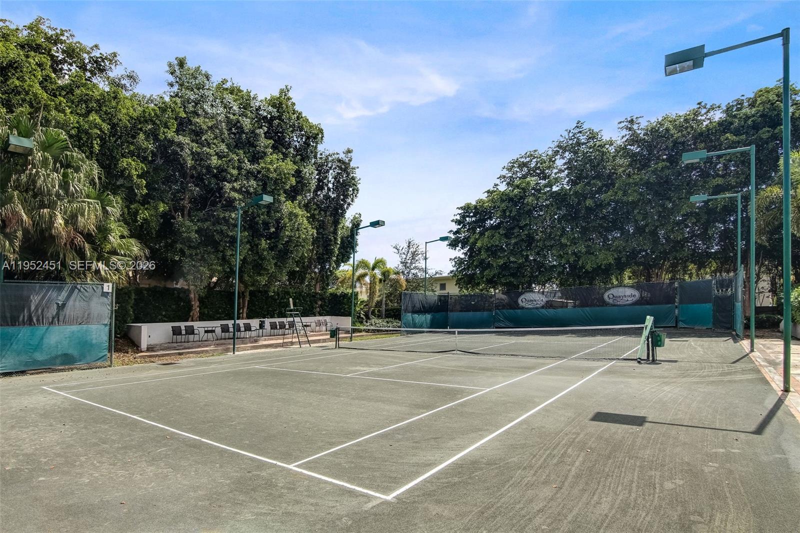 THE TOWERS OF QUAYSIDE CO - Residential