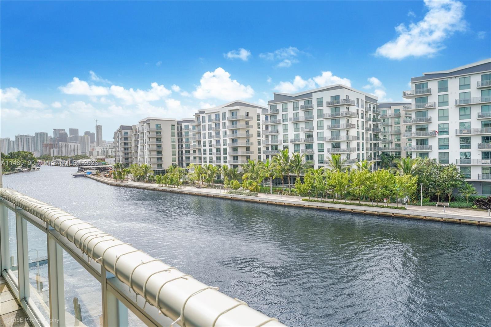 RESIDENCES AT RIVERWALK C - Residential