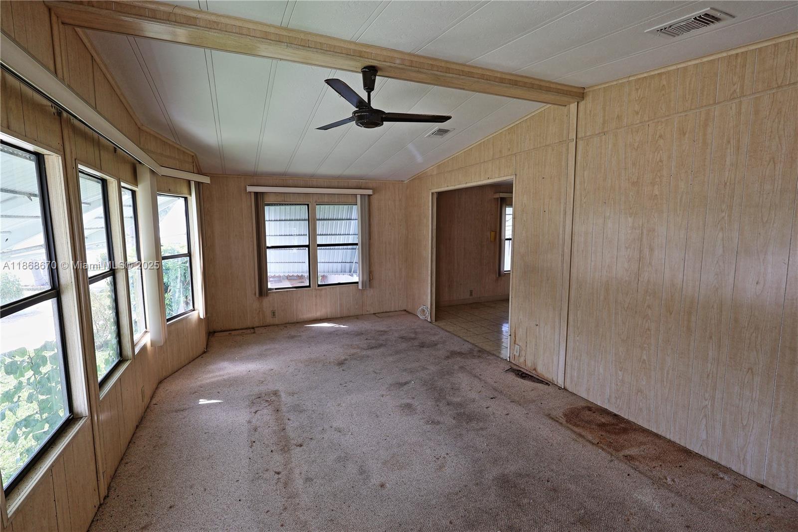 HIGHLAND MEADOWS ESTATES - Residential