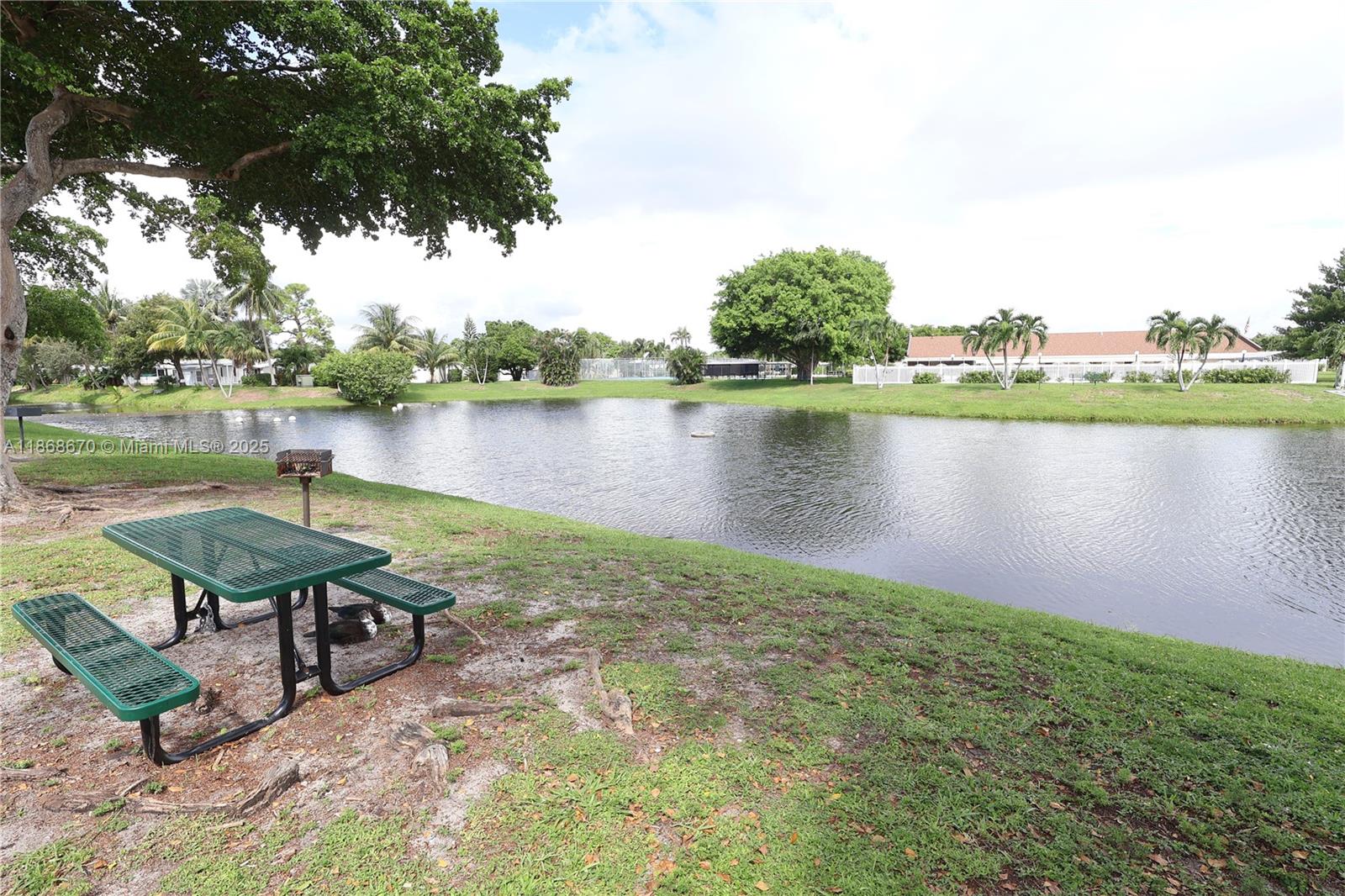 HIGHLAND MEADOWS ESTATES - Residential