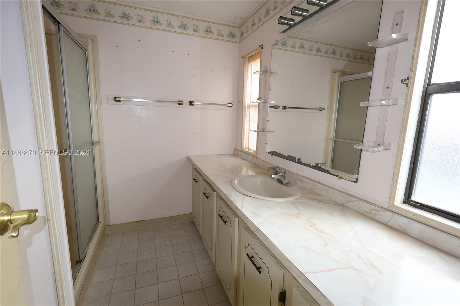 HIGHLAND MEADOWS ESTATES - Residential