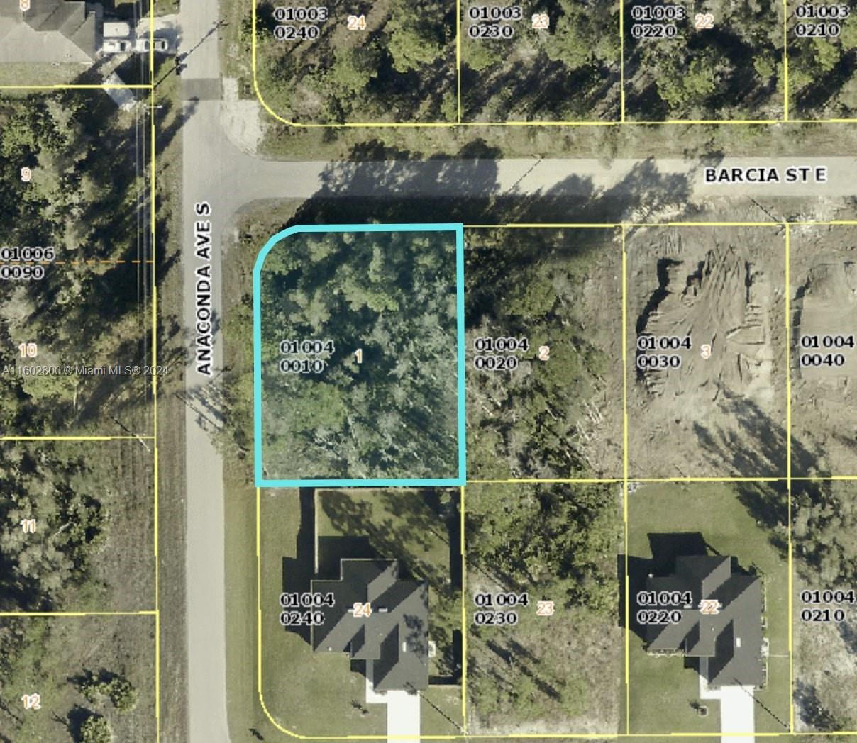 Build your private oasis on this blank canvas! Ideal for a single-family home, this OVERSIZED CORNER LOT in unincorporated South Lehigh Acres, with well water and septic sewer access, allows for lower monthly expenses and lower taxes. Don’t miss this perfect opportunity to create your dream home!