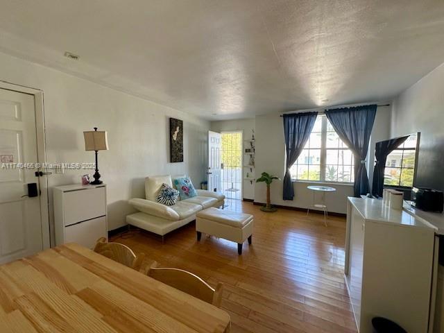 FRIENDLY CORNER CONDO - Residential