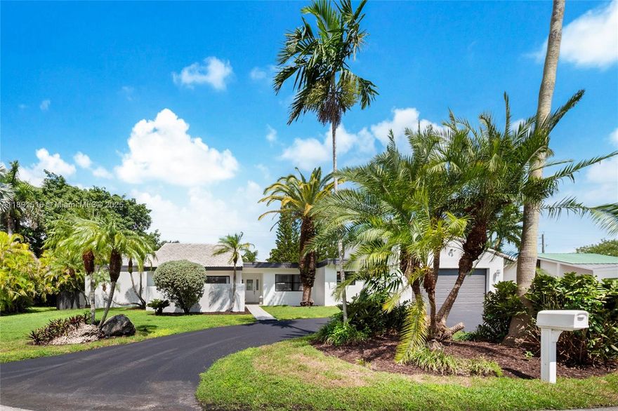Beautiful 4-bedroom, 2.5-bath home located on an oversized lot in a quiet Palmetto Bay cul-de-sac.
This move-in ready property features a split floor plan, high ceilings, and large windows that fill the home with natural light. The large covered terrace overlooks the pool and garden, creating the perfect setting for outdoor living and entertaining. Other features include a separate entrance with space for an RV or boat, a shed with electricity, laundry inside the 2-car garage, and 3 independent A/C units. The layout offers great flexibility — easily adaptable to add a 4th full bath or a 5th bedroom if desired, providing excellent value for future customization.

Located near top-rated schools and within one of Miami’s most desirable family neighborhoods. Must see!