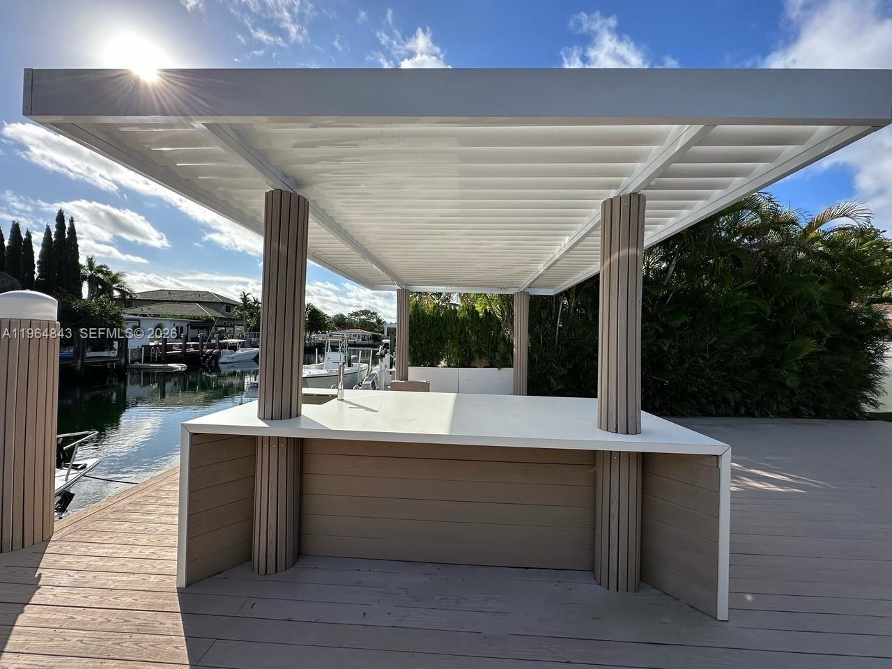 VENETIAN SEC KEYSTONE POI - Residential