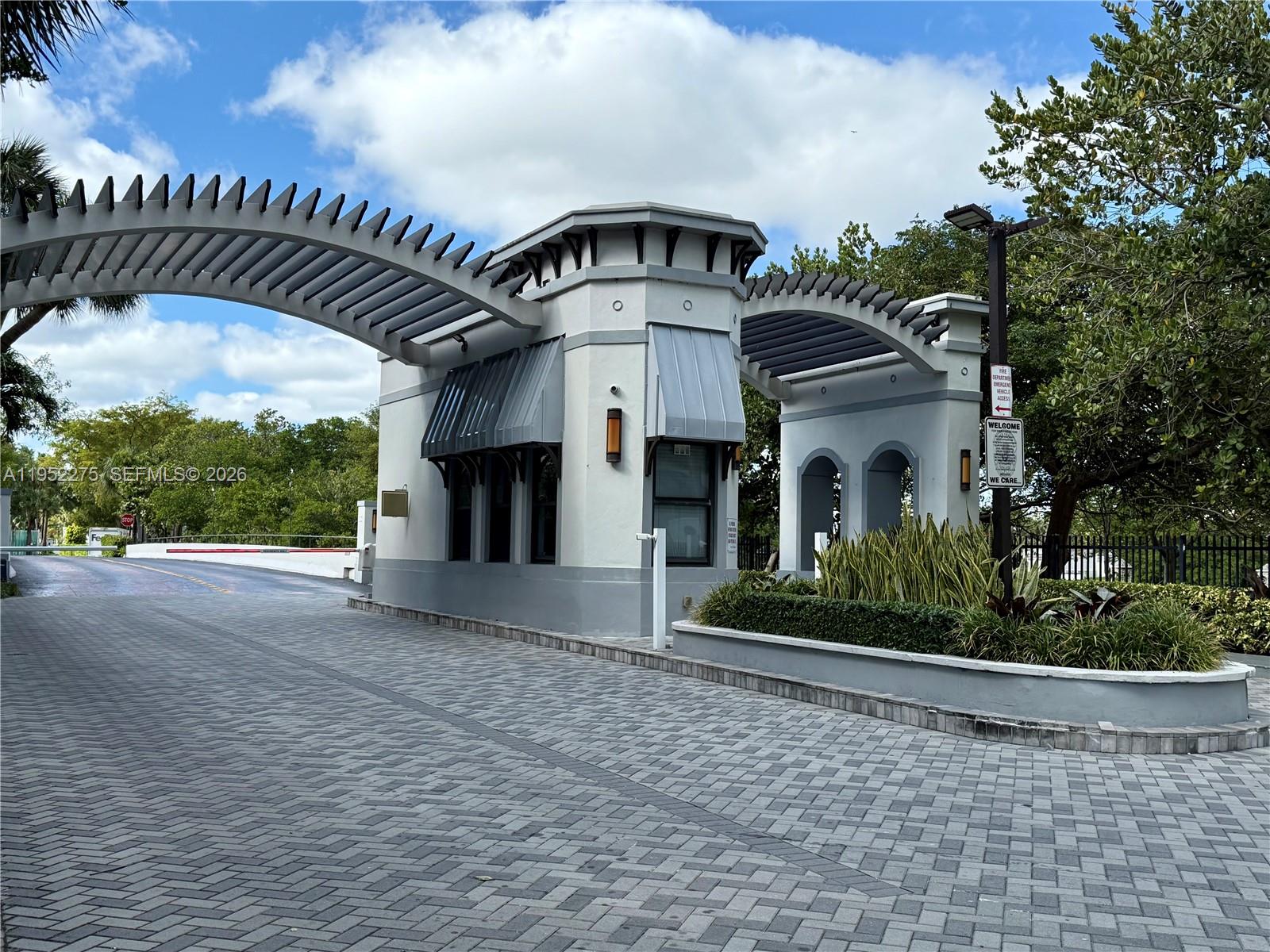 POINCIANA IS YT & RCQ CLU - Residential